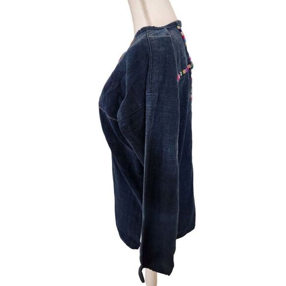 Peruvian Embroidered Demin Blue Tunic Long Sleeve Pullover Blouse M Shirt Boho - Picture 3 of 4